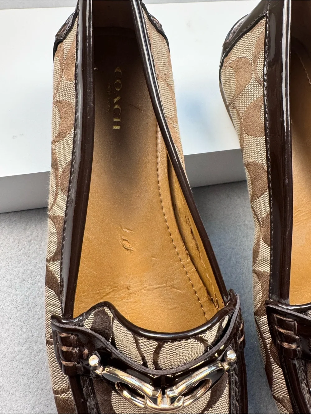 Coach Fortunata loafers with Dark Brown Trim and Gold-Tone Chain